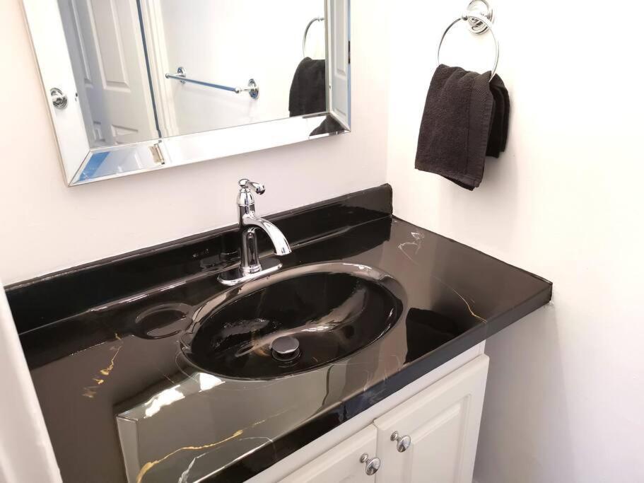Old Quebec - Les Suites Montcalm #2 - Free Parking 部屋 写真